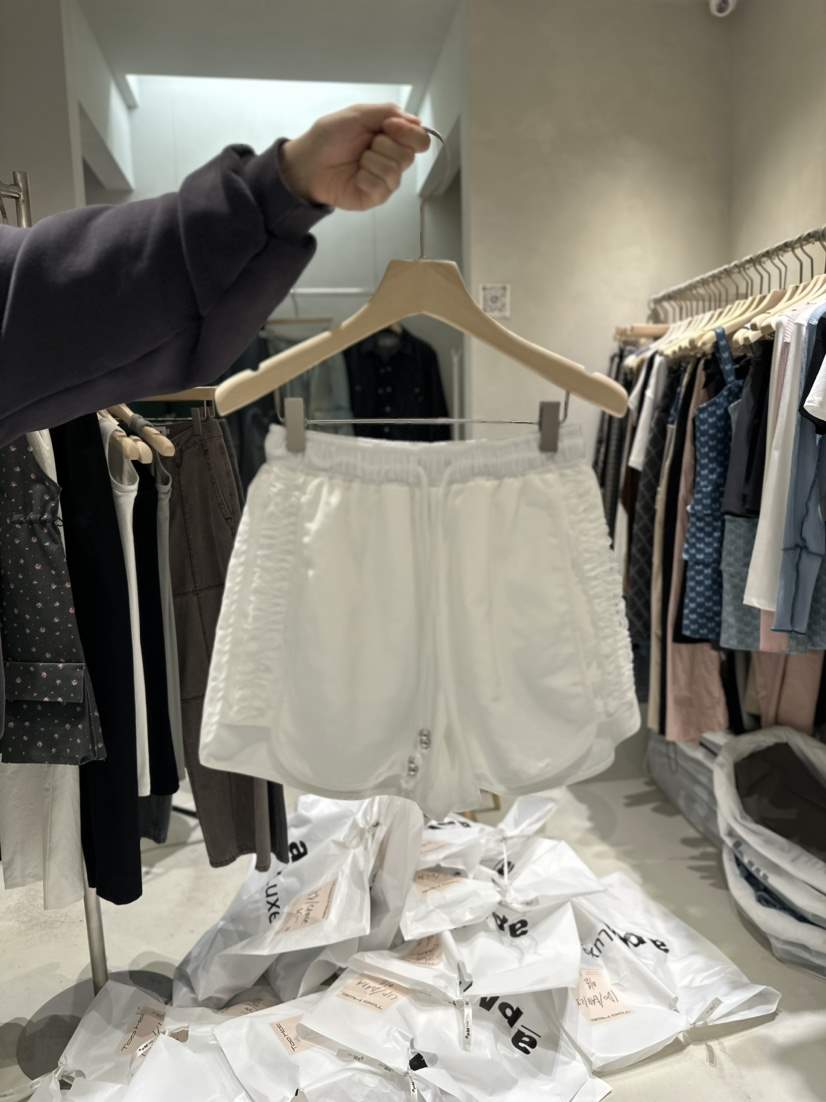 TOO HOT韓國直郵女裝新品休閑真品推薦職業熱賣24春夏短褲蕾絲TOO HOT短褲