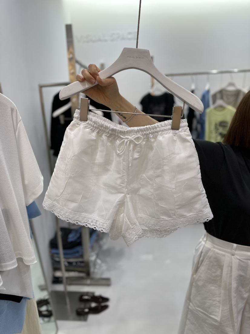 VISUAL SPACE韓國直郵女裝新品熱賣24春夏人氣時尚短褲蕾絲VISUAL SPACE短褲