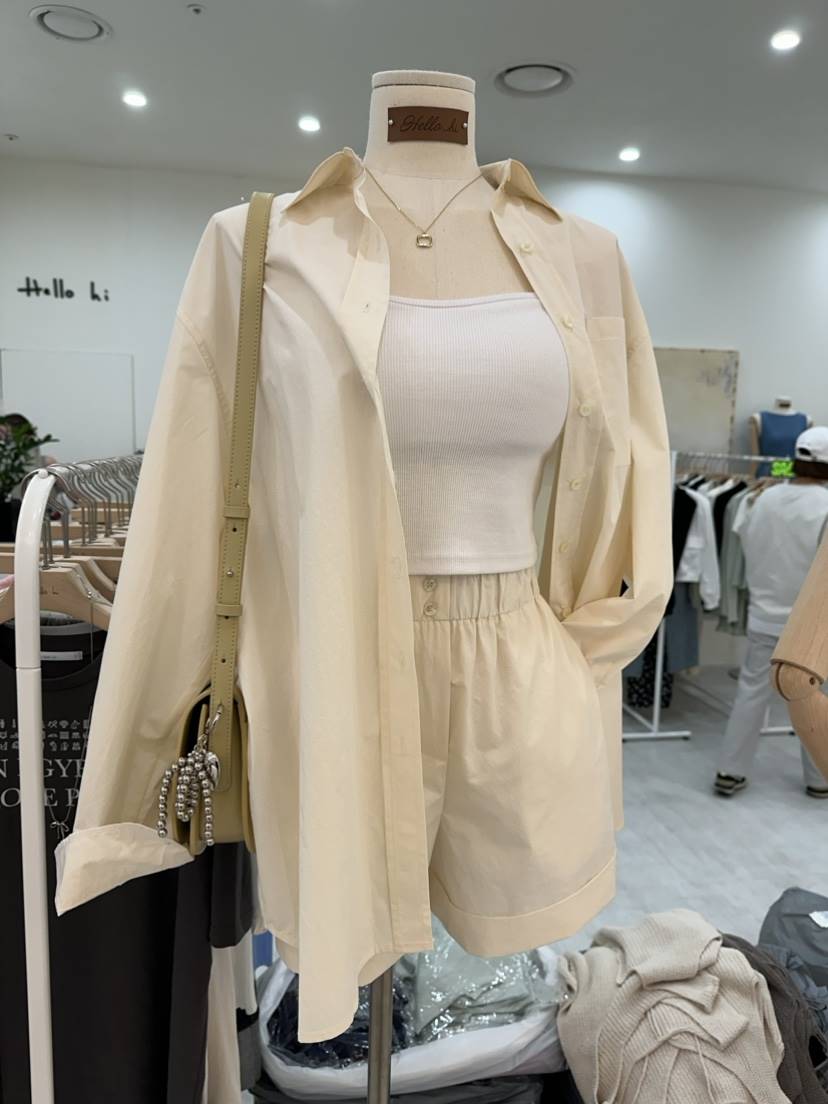 Hello Hi韓國直郵東大門實拍女裝新品熱賣人氣職業襯衫蕾絲衫Hello Hi襯衫/蕾絲衫
