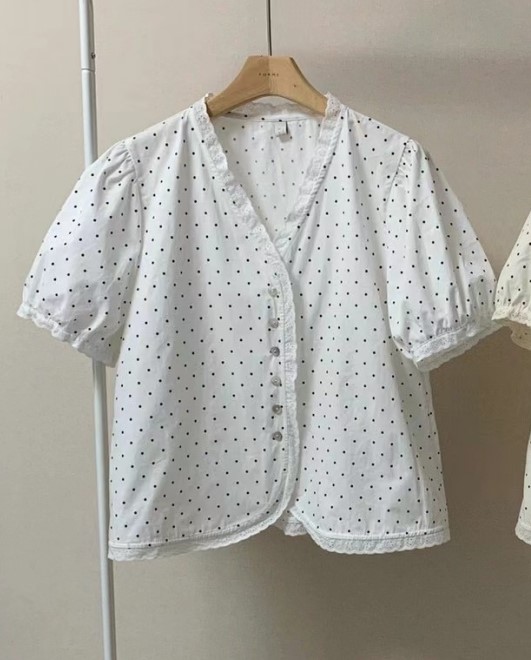 FORME直郵韓國代購女裝新品真品推薦熱賣人氣襯衫蕾絲衫蕾絲FORME襯衫/蕾絲衫