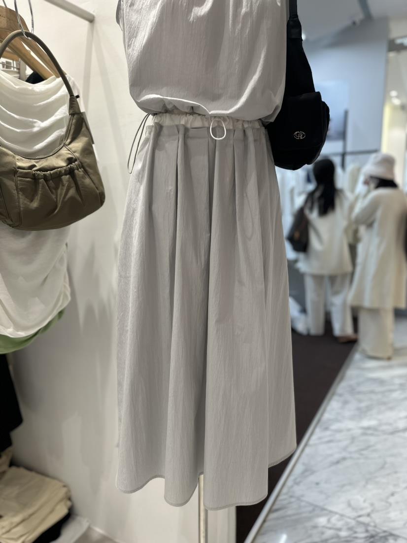 GRETA.Y韓國直郵東大門實拍女裝新品推薦24春夏休閑長裙GRETA.Y長裙