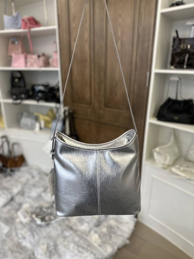 LEONIE直郵韓國代購女裝新品24春夏真品熱賣休閑單肩斜跨包LEONIE單肩/斜跨包