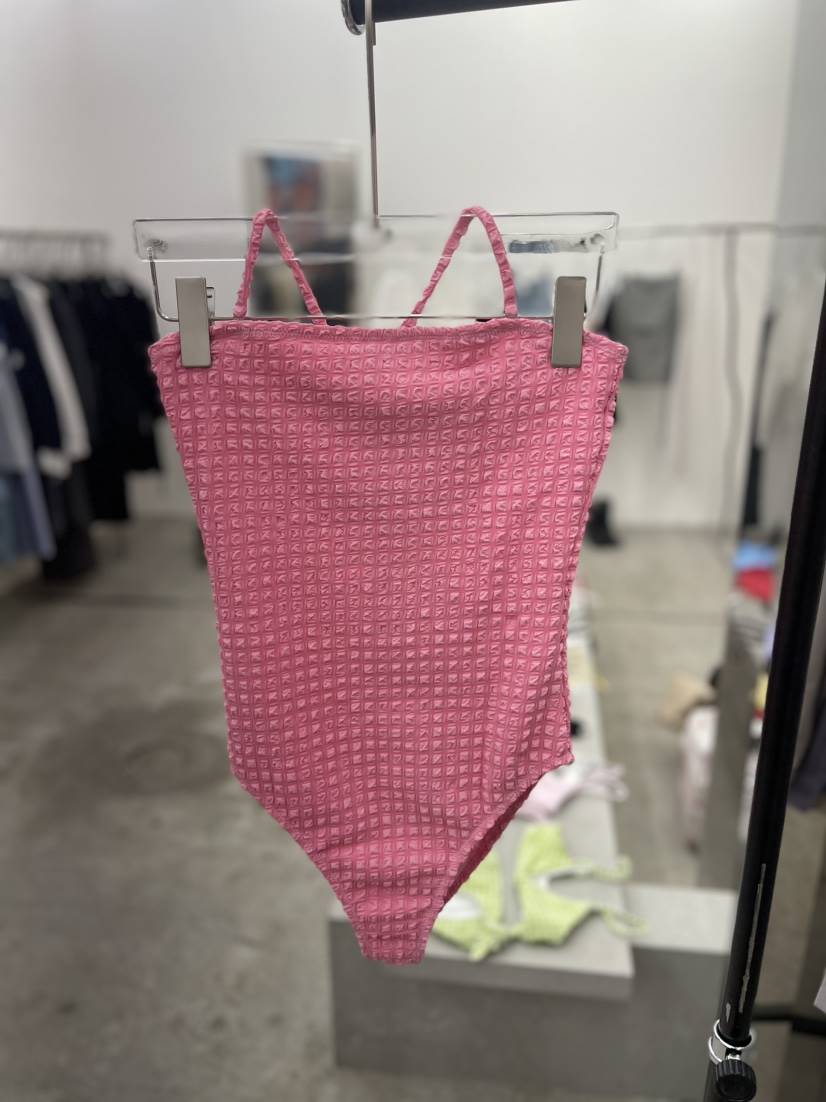 LYSM/MORE THAN YESTERDAY直郵韓國代購女裝新款休閑泳裝格紋LYSM/MORE THAN YESTERDAY泳裝