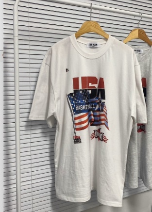 OUR ROOM-男裝直郵韓國代購女裝新品真品人氣熱賣推薦T恤Our Room/Our WaveT恤