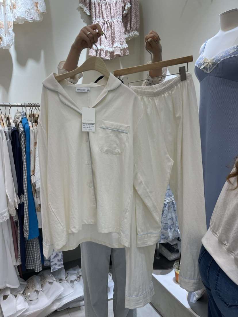LUNALUZ韓國直郵東大門代購女裝新款熱賣24春夏休閑時尚睡衣LUNALUZ睡衣
