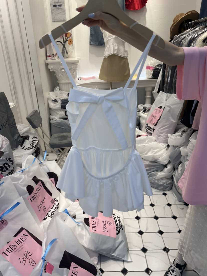 TRES BIEN韓國直郵女裝新品推薦時尚人氣職業真品吊帶背心TRES BIEN吊帶/背心