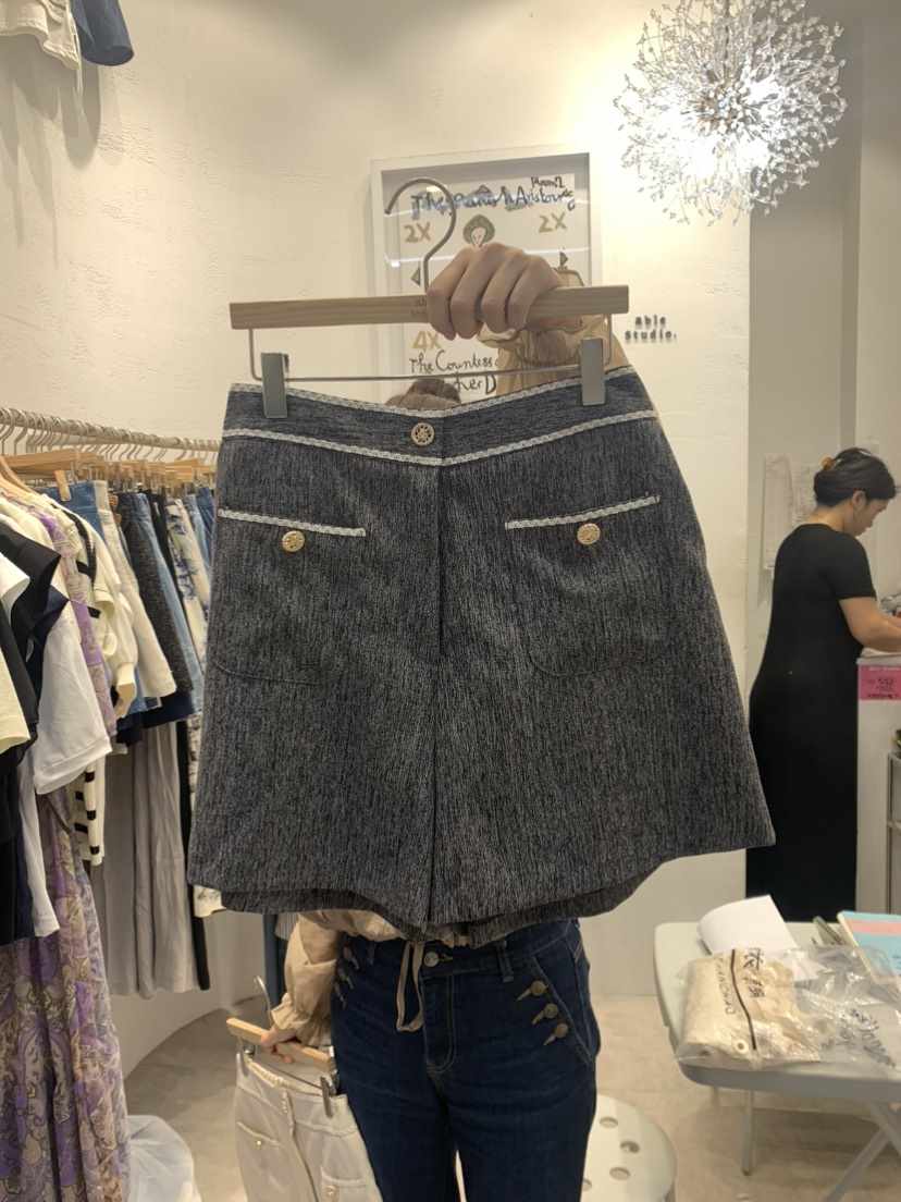 ABLE STUDIO韓國直郵東大門實拍女裝新品真品職業短褲花呢CONFETTI短褲