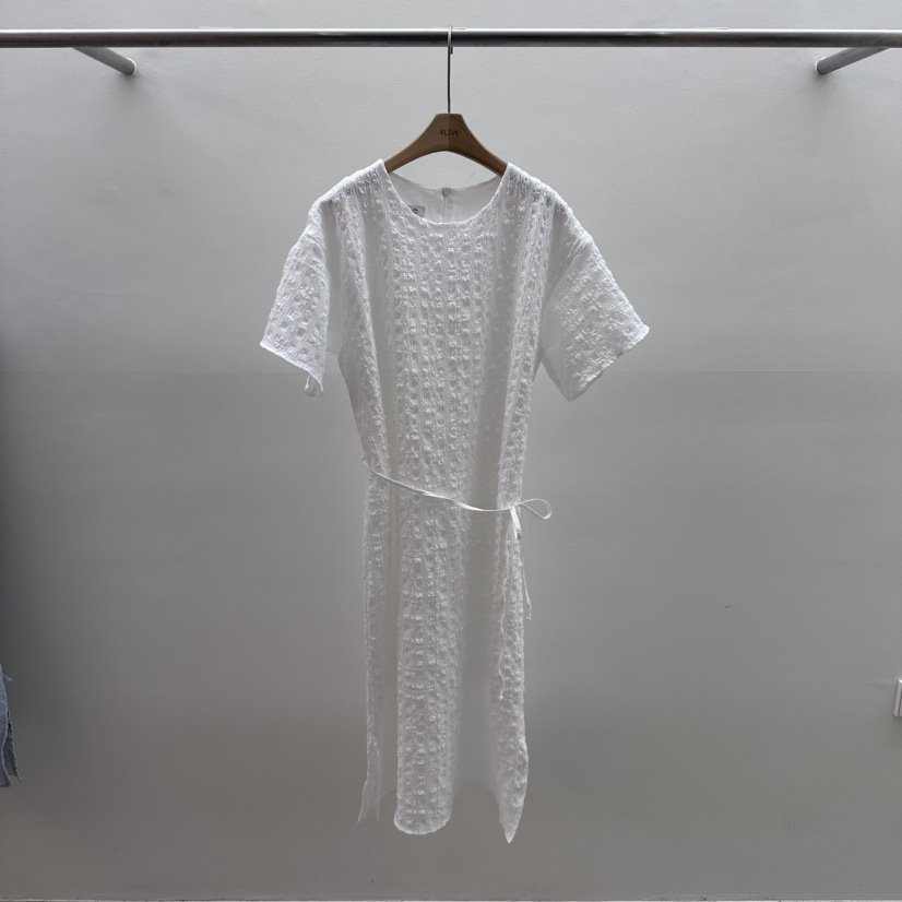 EYL/ALIVE INDUSTRY韓國直郵東大門實拍女裝新品人氣連衣裙EYL/Lenil/ALIVE INDUSTRY連衣裙