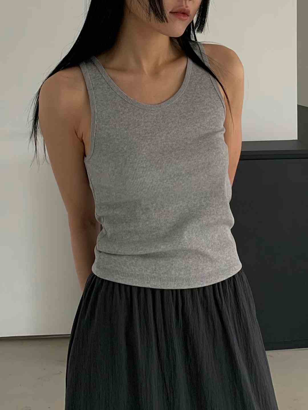 UNLESS韓國直郵東大門實拍女裝新款熱賣24春夏真品吊帶背心UNLESS吊帶/背心