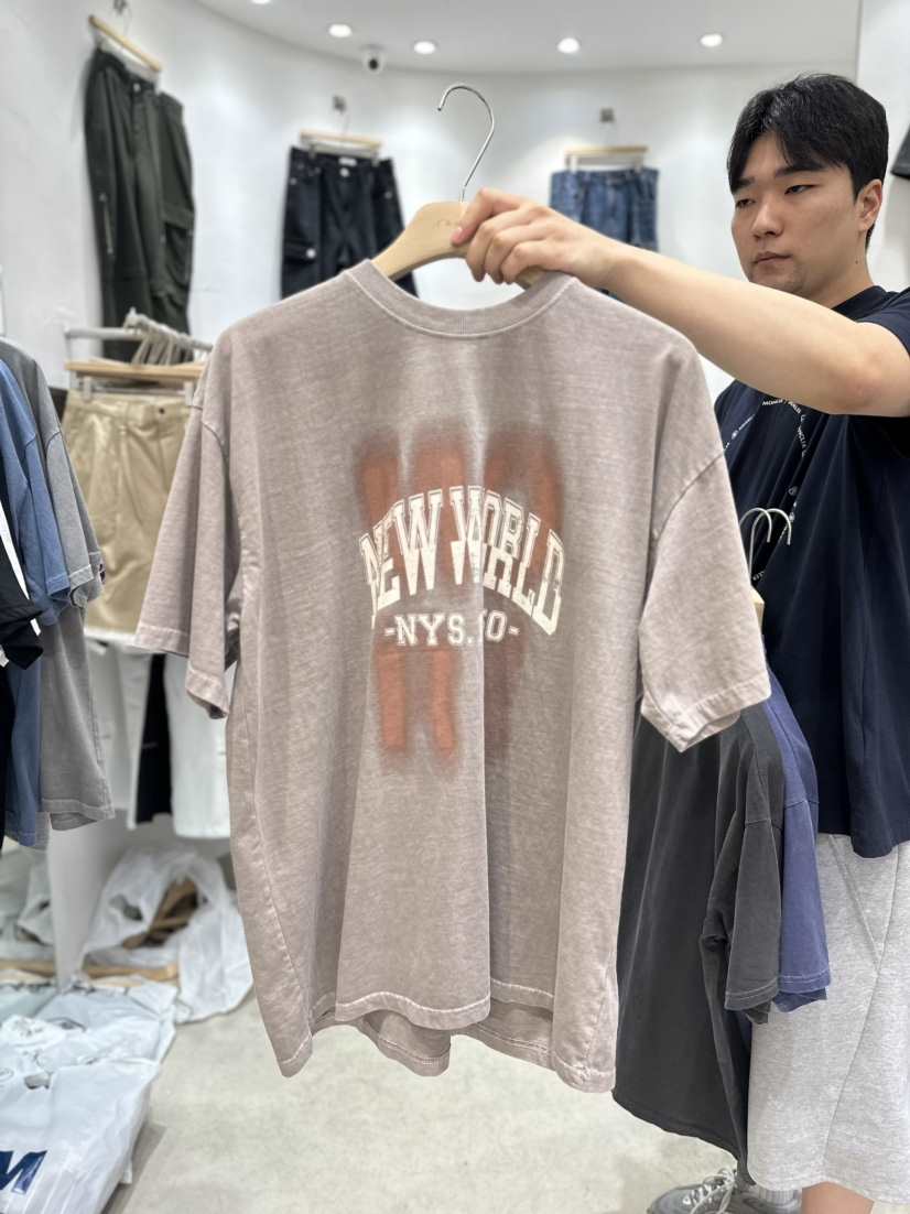 XERON-男裝韓國直郵東大門代購女裝新品熱賣人氣職業24春夏T恤XERON-男裝T恤