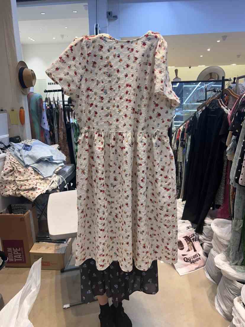 SUISUI韓國直郵東大門實拍女士新品熱賣職業人氣推薦連衣裙SUISUI連衣裙