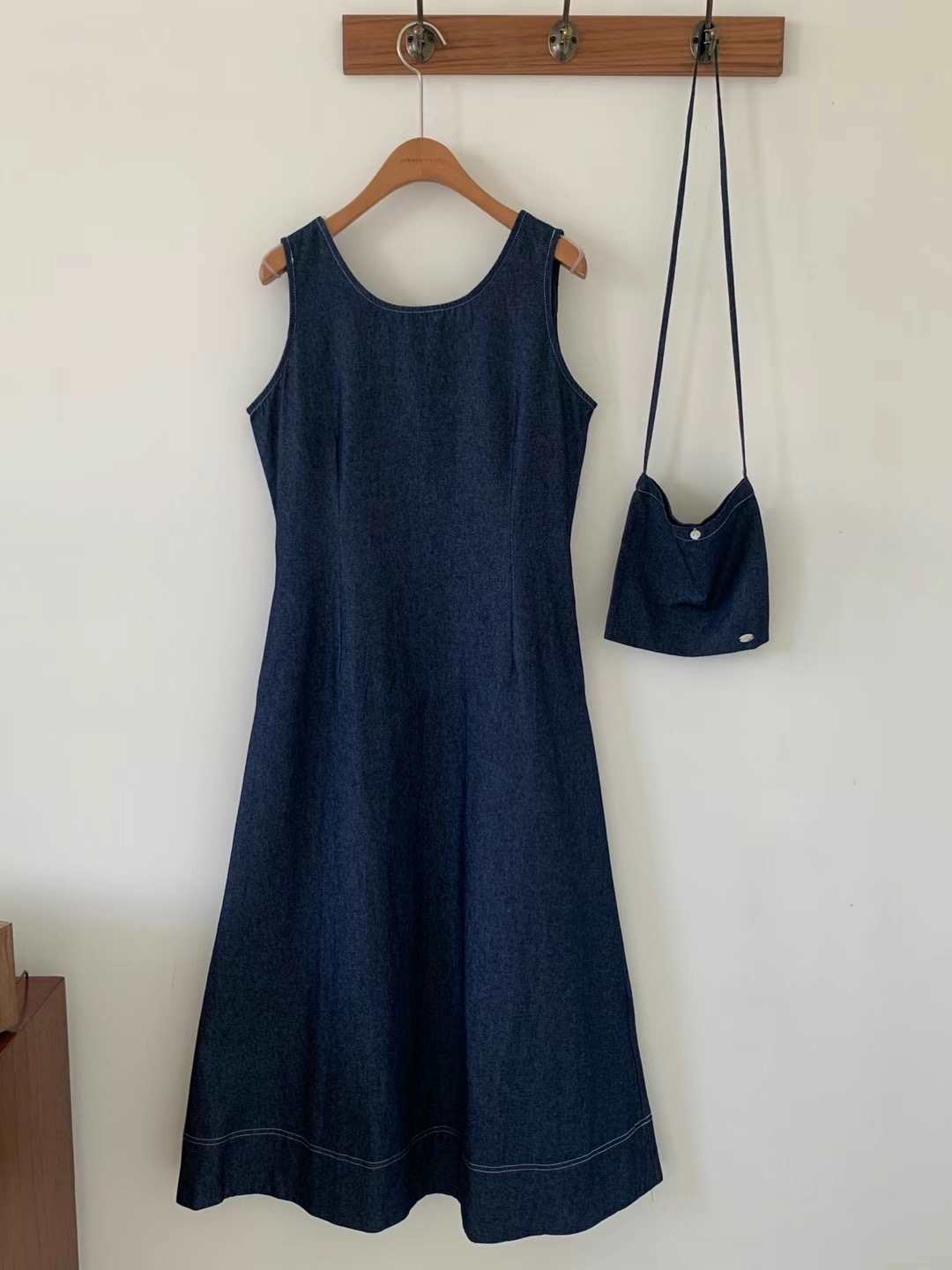 URBANEMOOD韓國直郵女裝新品人氣熱賣24春夏推薦休閑連衣裙URBANEMOOD連衣裙