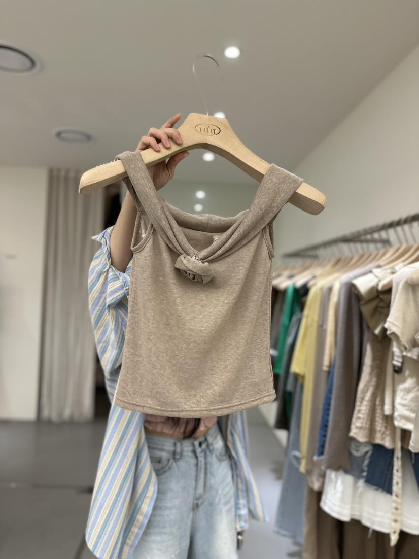 VAULT直郵韓國代購女裝新品時尚熱賣職業推薦真品人氣吊帶背心VAULT吊帶/背心