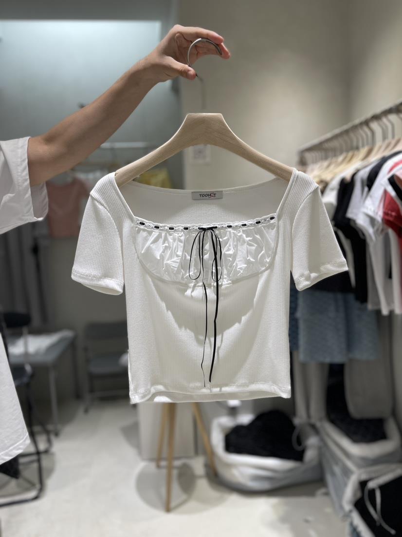 TOO HOT韓國直郵東大門實拍女裝新品24春夏推薦時尚T恤蕾絲TOO HOTT恤