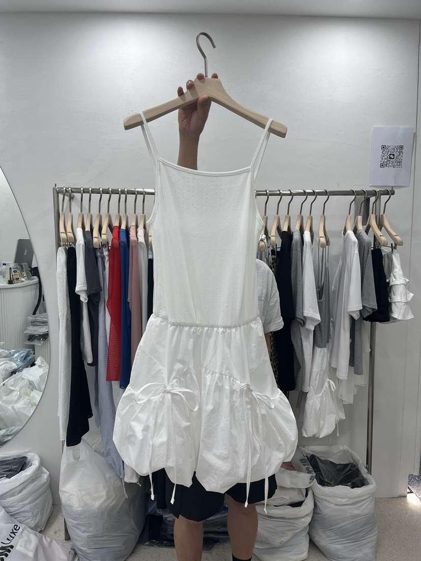 Delicate韓國直郵東大門實拍女裝新品人氣休閑推薦24春夏連衣裙DELICATE連衣裙