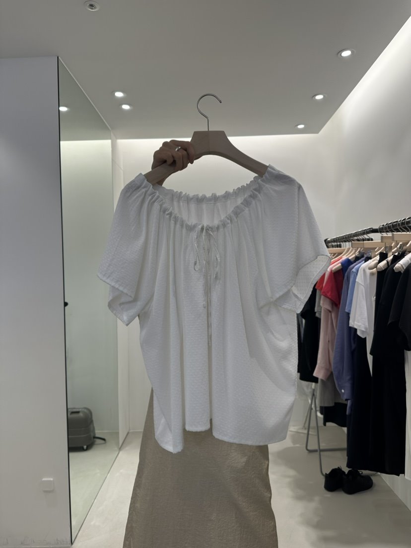 VINEYARD韓國直郵女士新品人氣時尚熱賣真品職業襯衫蕾絲衫ANDTERRACE襯衫/蕾絲衫