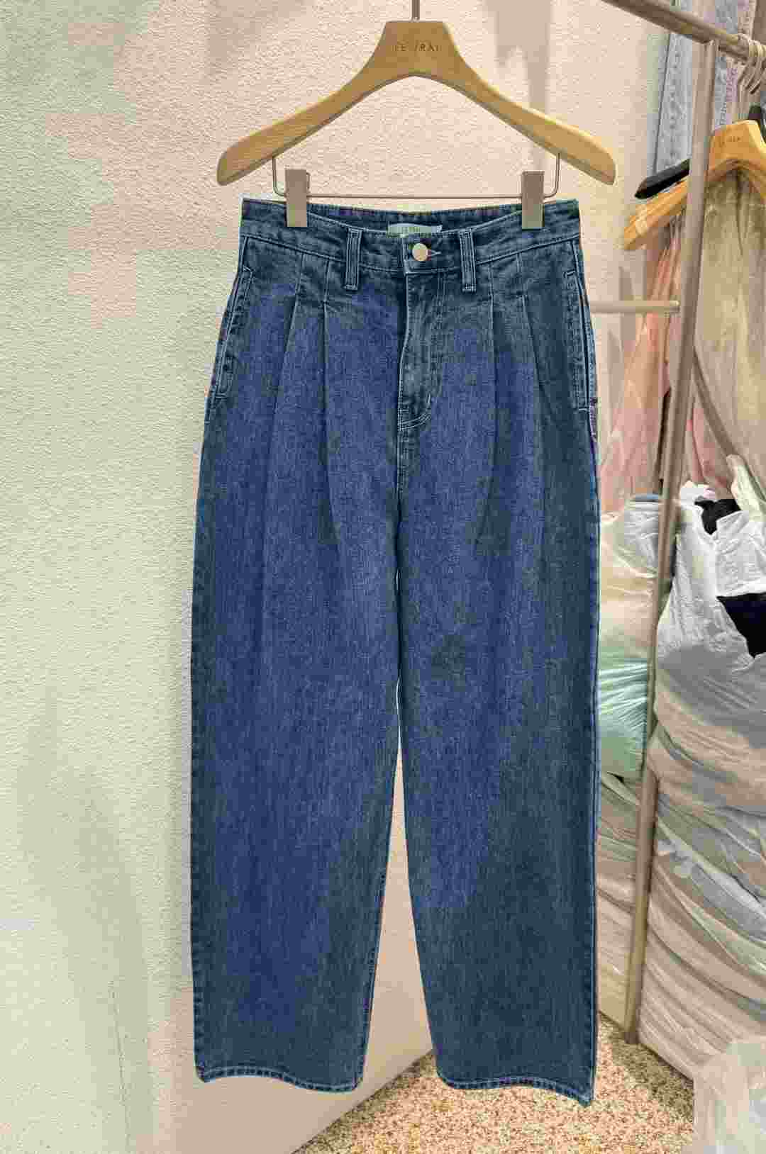 Le vral韓國直郵東大門代購女裝新款推薦熱賣牛仔褲牛仔布Le vral牛仔褲