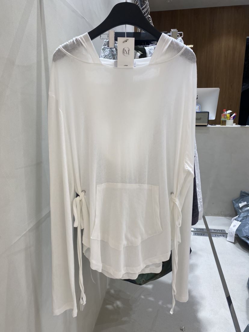 LUMEN-P韓國直郵東大門實拍女裝新品時尚休閑職業24春夏長袖T恤LUMEN-P長袖T恤