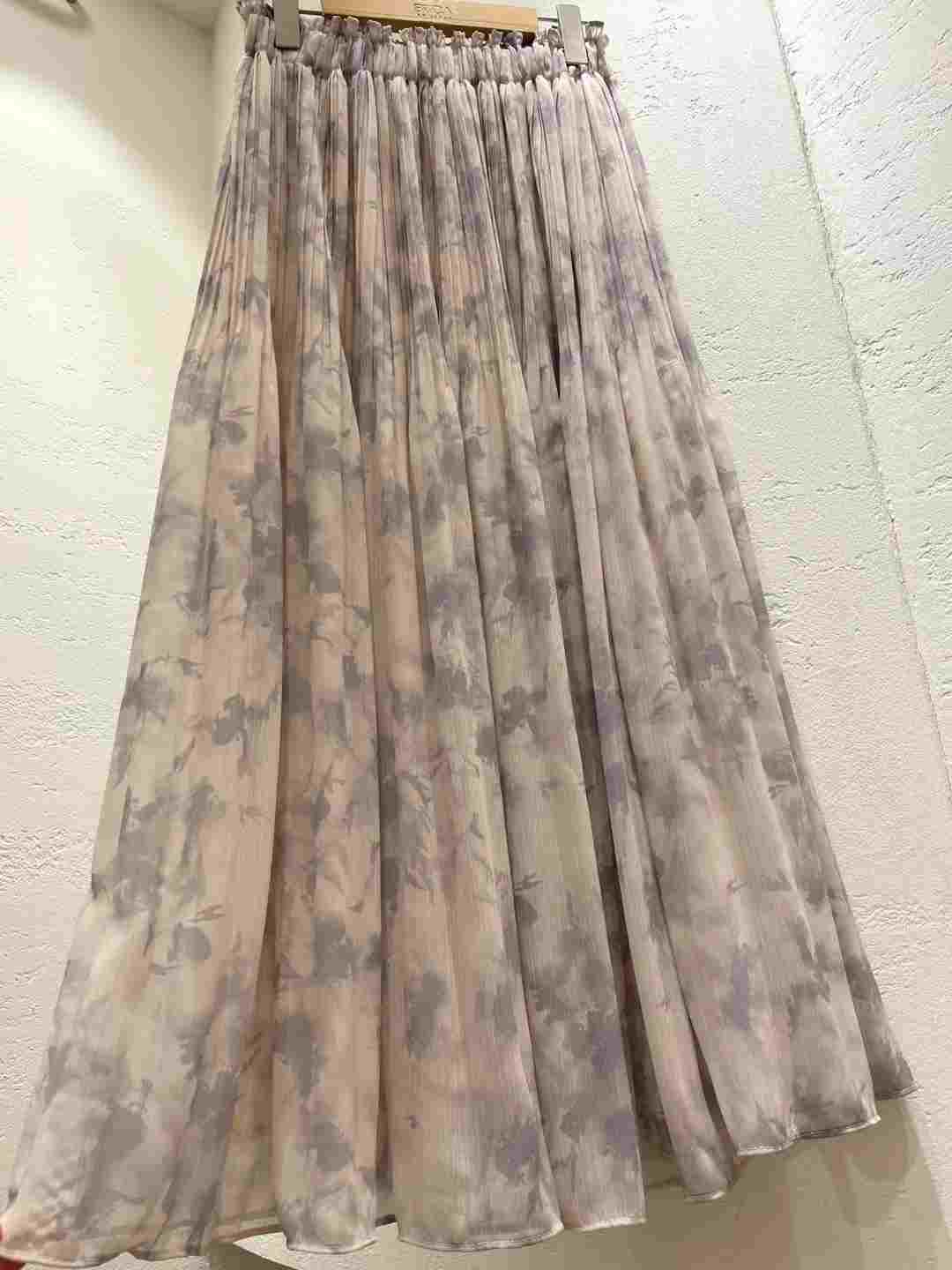 ERICA韓國直郵東大門實拍女裝新品真品職業熱賣人氣休閑長裙ERICA長裙