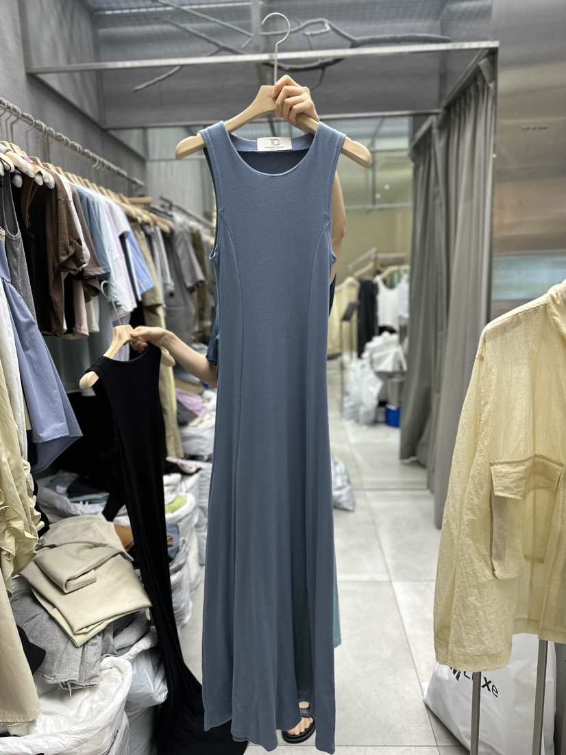 TOPQUEEN韓國直郵東大門代購女裝新款人氣24春夏時尚連衣裙UOOV連衣裙