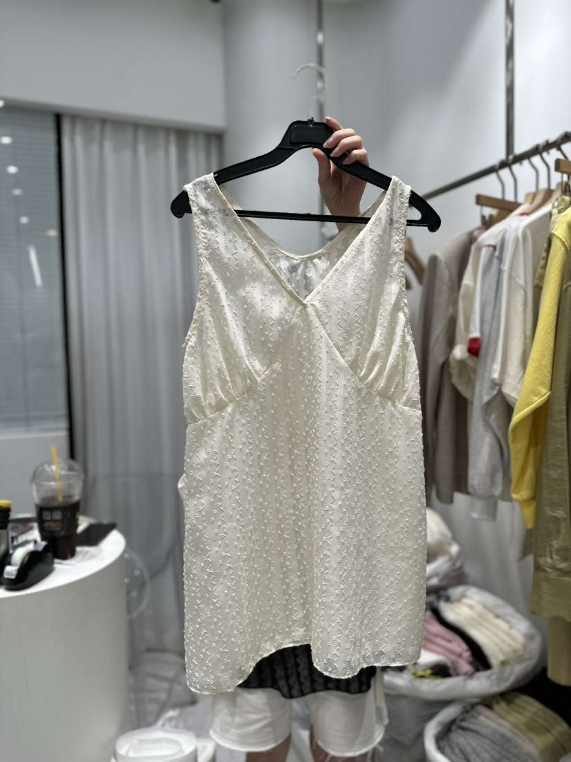 DAISY韓國直郵女裝新品真品24春夏人氣休閑職業熱賣吊帶背心DAISY吊帶/背心