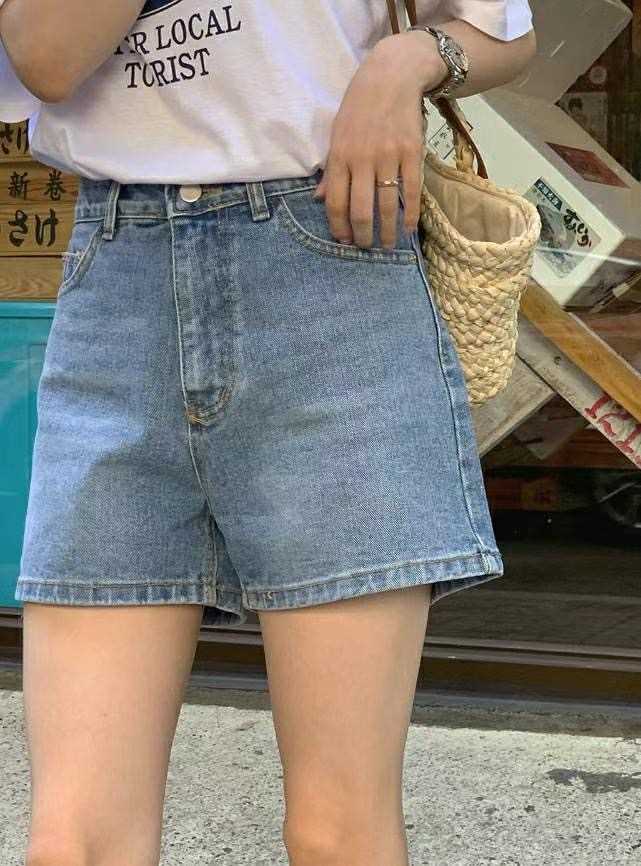 SATURDAY韓國直郵東大門實拍女裝新款熱賣休閑真品短褲牛仔布SATURDAY短褲