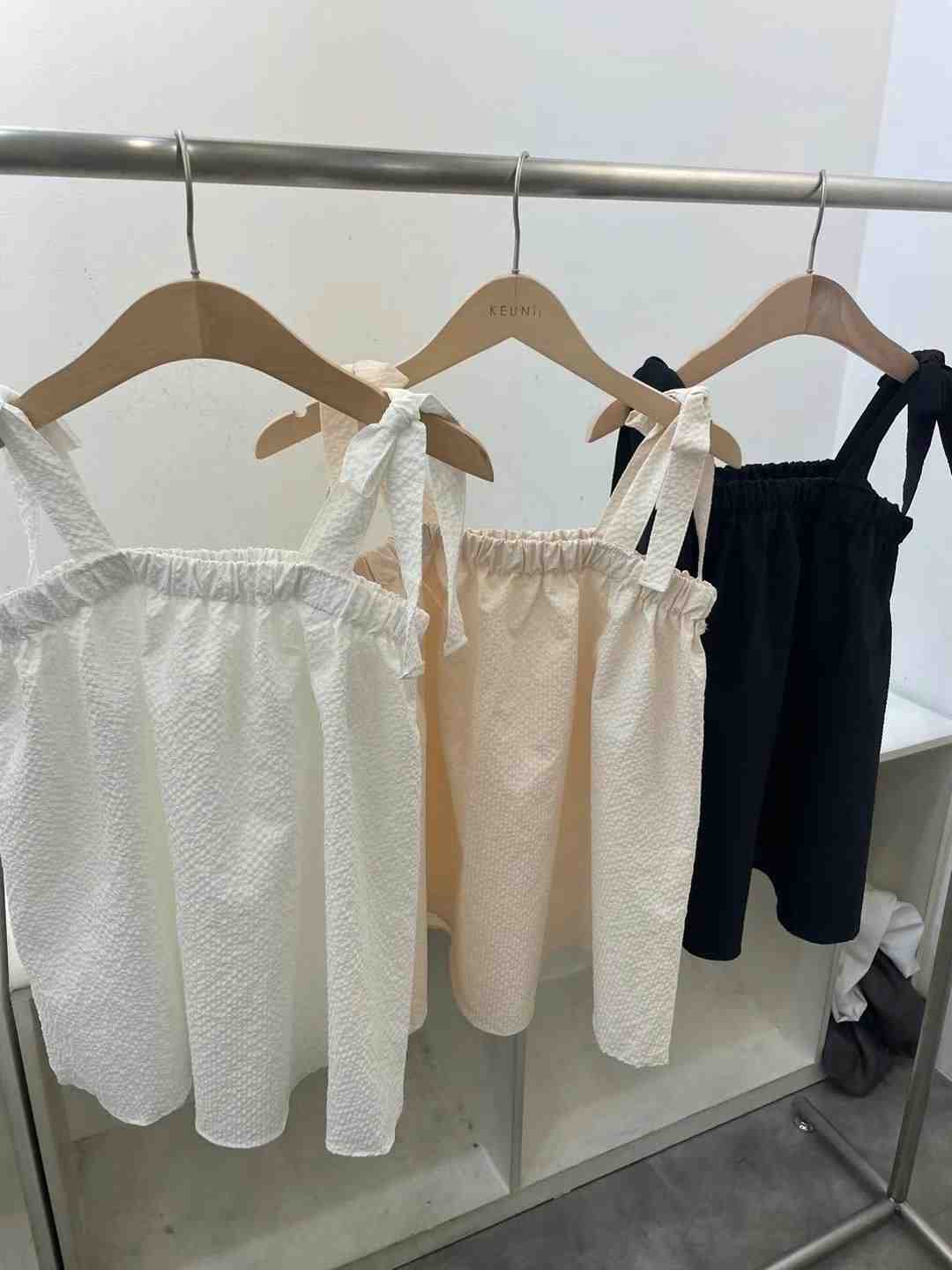 KEUNII直郵韓國代購女裝新品職業熱賣真品時尚休閑襯衫蕾絲衫KEUNII襯衫/蕾絲衫