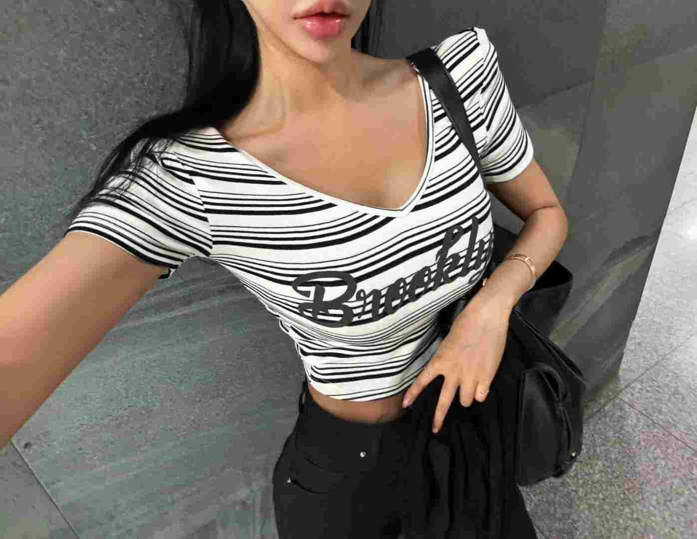 COZCAT直郵韓國代購女裝新品熱賣24秋夏真品休閑人氣職業T恤COZCATT恤