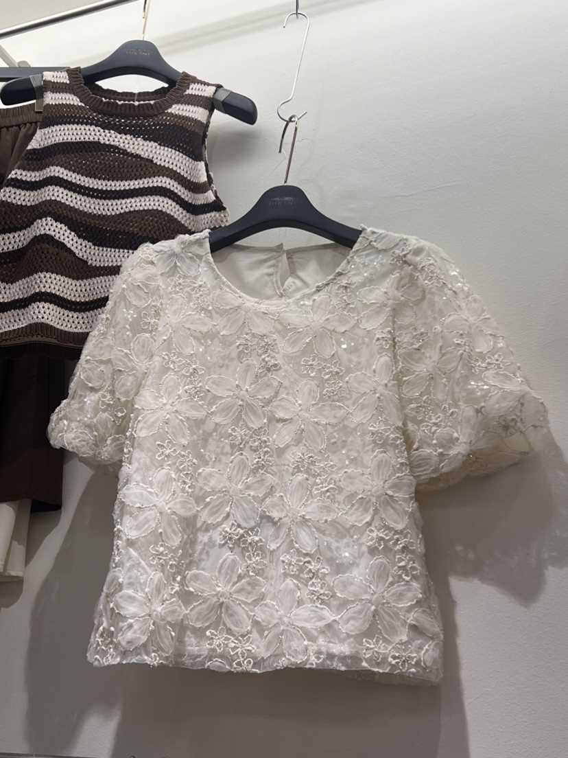 BIKINI韓國直郵女裝新品職業熱賣人氣24春夏真品襯衫蕾絲衫BIKINI襯衫/蕾絲衫