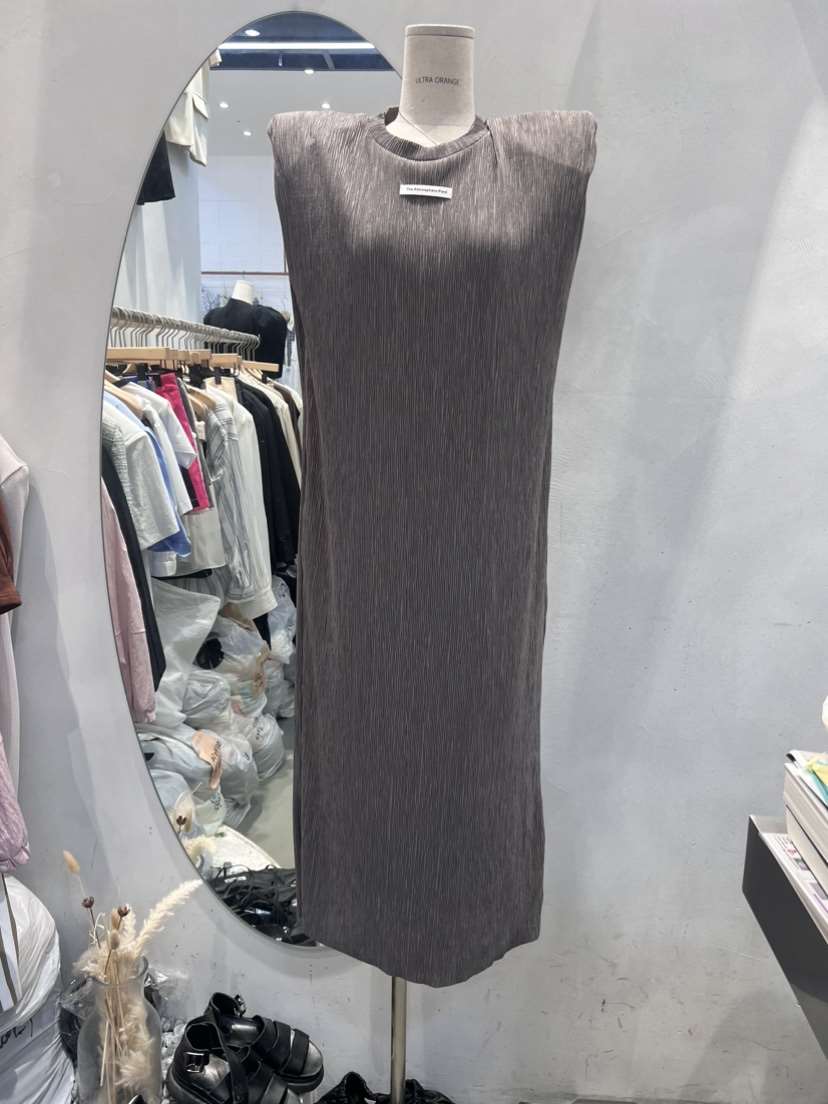 ULTRAORANGE韓國直郵女裝新品職業人氣熱賣24春夏休閑連衣裙GILT/ULTRAORANGE連衣裙