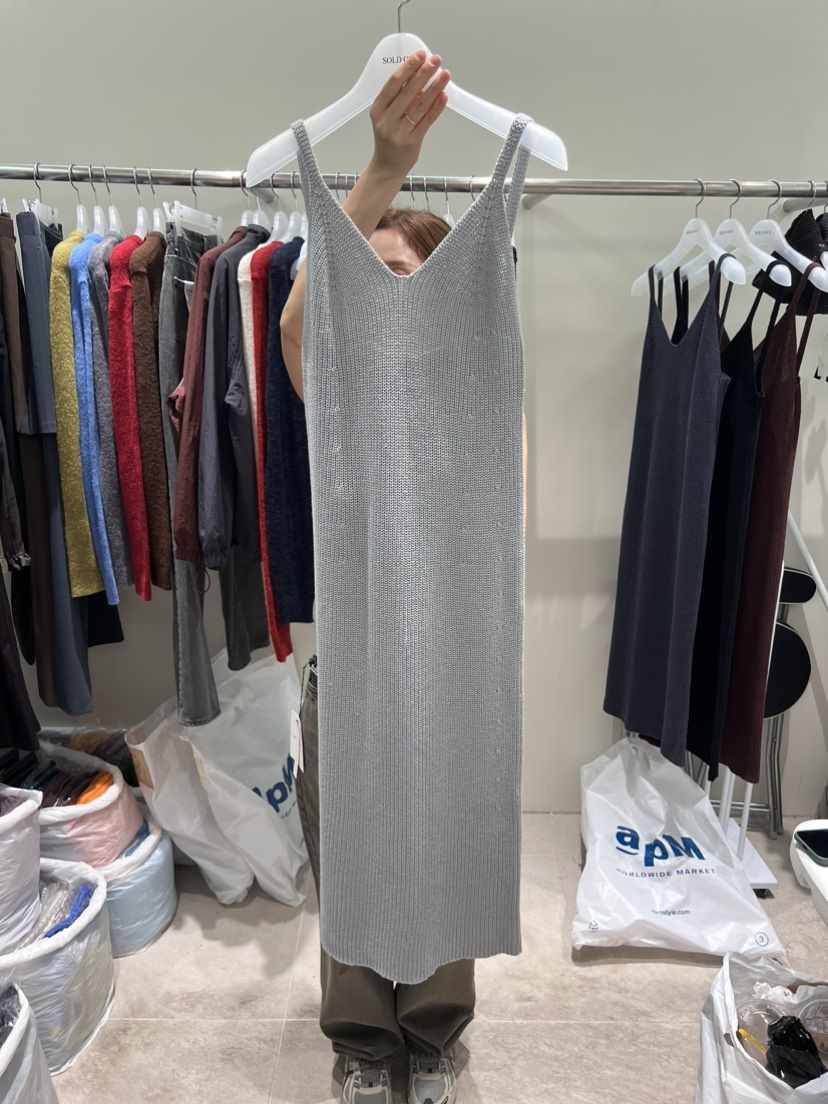 SOLD OUT韓國直郵東大門代購女裝新款人氣推薦時尚連衣裙秋款FLat OGI連衣裙