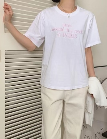 YOU ARE BEAUTIFUL韓國直郵東大門實拍女士新品休閑T恤刺繡AMIABLET恤