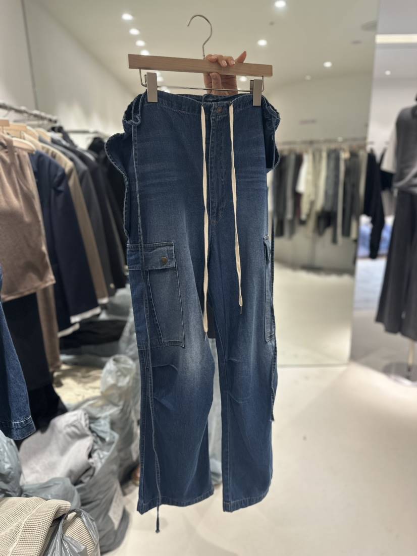ROOMS SHOP韓國直郵女裝新品休閑時尚熱賣人氣推薦職業牛仔褲ROOMS_SHOP牛仔褲