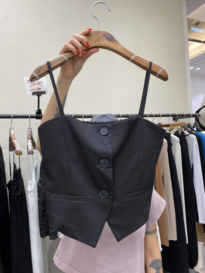 REMOOD韓國直郵東大門實拍女裝新款24春夏熱賣人氣吊帶背心FRENCH DOOR吊帶/背心