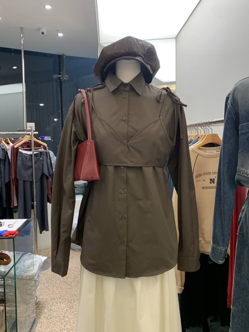 VAARA韓國直郵東大門代購女裝新品時尚休閑熱賣24春夏襯衫蕾絲衫VAARA襯衫/蕾絲衫