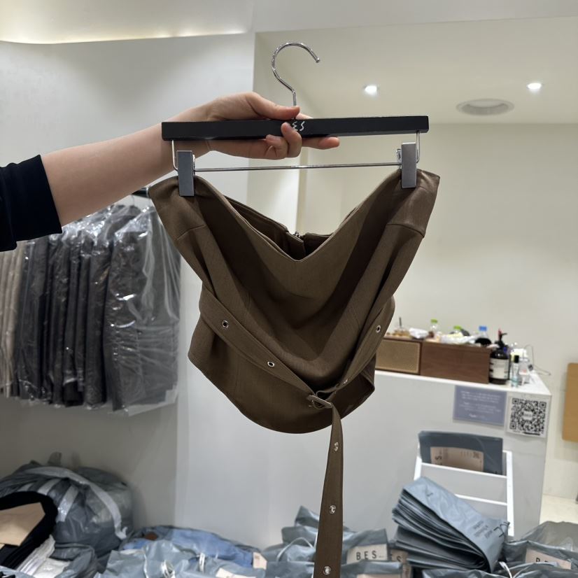 BES韓國直郵東大門代購女裝新品時尚推薦24秋冬人氣吊帶背心BES吊帶/背心