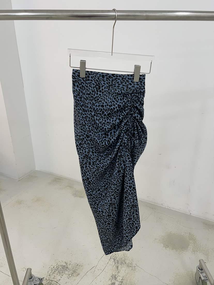 JENNIE韓國直郵東大門實拍女士新品熱賣真品時尚24秋夏長裙JENNIE/VENEFIT長裙