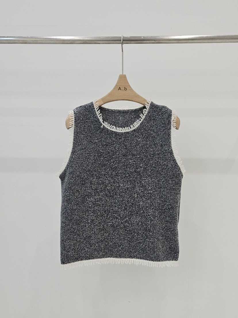 A.b/AUTUMN BEIGE韓國直郵東大門實拍女裝新品人氣吊帶背心A.b/AUTUMN BEIGE吊帶/背心