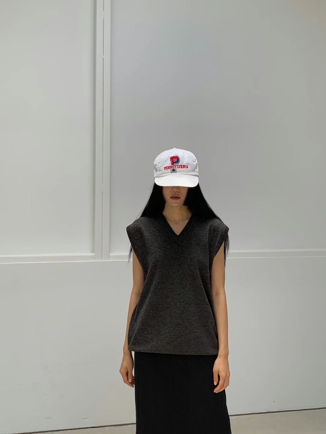 UNLESS直郵韓國代購女裝新款24秋冬熱賣真品休閑吊帶背心UNLESS吊帶/背心