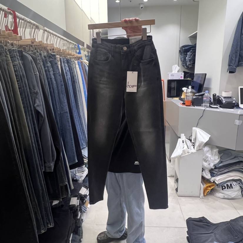 ODIF直郵韓國代購女裝新品推薦職業時尚熱賣真品人氣牛仔褲ODIF牛仔褲