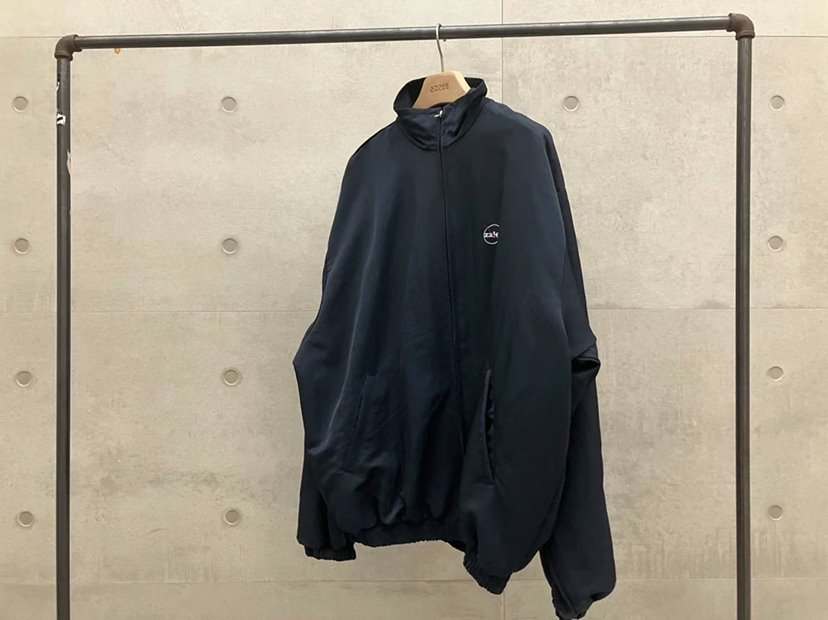 HAZZLE-男裝直郵韓國代購女裝新品休閑推薦時尚夾克刺繡拉鏈HAZZLE夾克