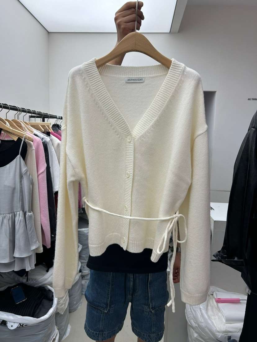 AS THOUGHT韓國直郵東大門實拍女裝新品休閑推薦針織衫腰帶AS THOUGHT針織衫
