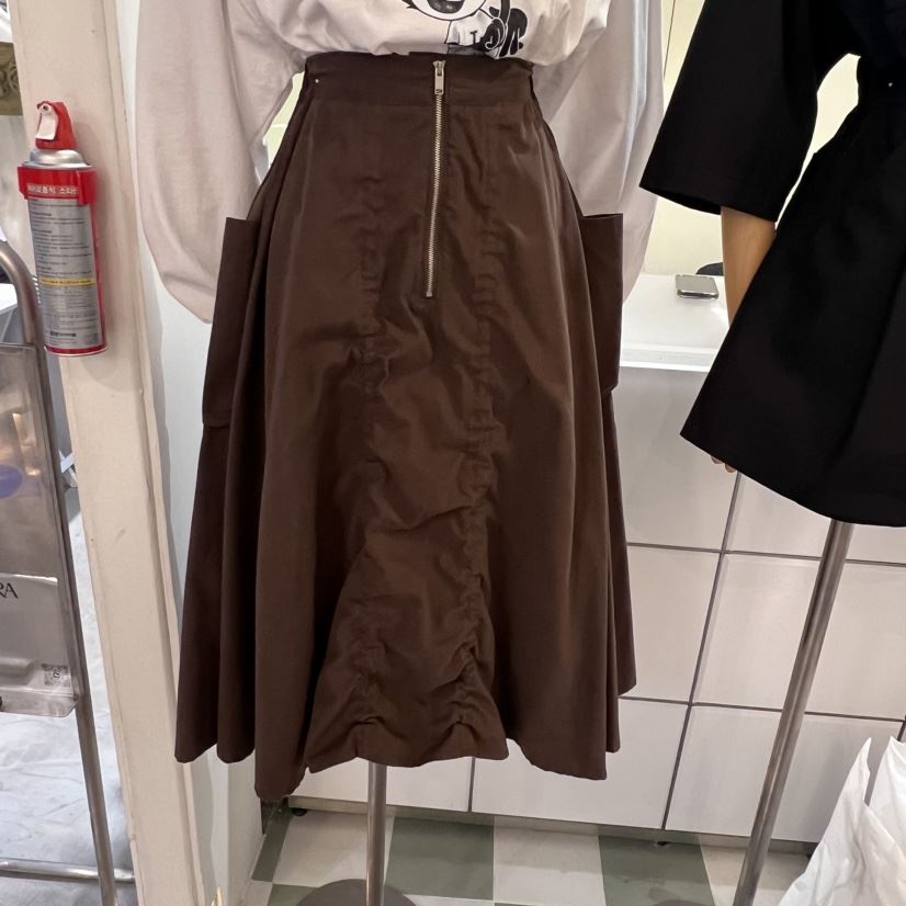 OihEum韓國直郵東大門實拍女裝新品真品職業24秋冬推薦長裙OihEum長裙