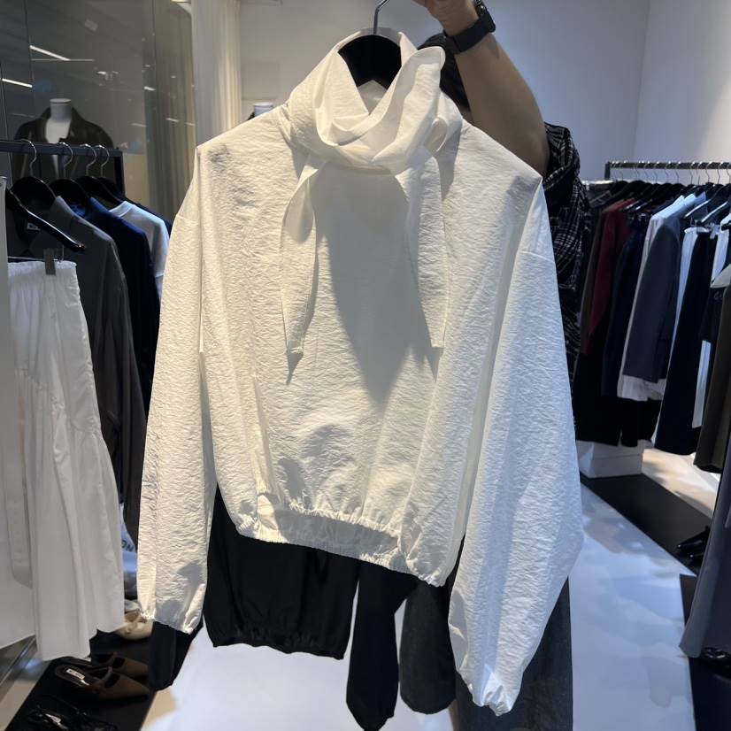neu adult韓國直郵東大門代購女裝新品熱賣襯衫蕾絲衫短款NEU ADULT襯衫/蕾絲衫