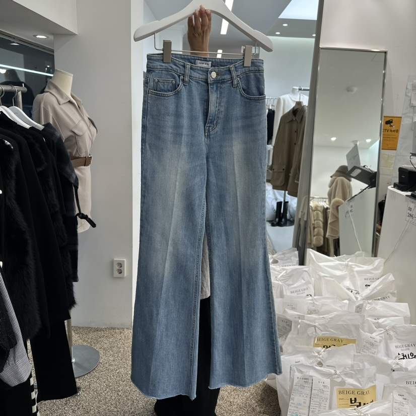 BEIGE GRAY韓國直郵東大門實拍女裝新品職業熱賣時尚牛仔褲BEIGE GRAY牛仔褲