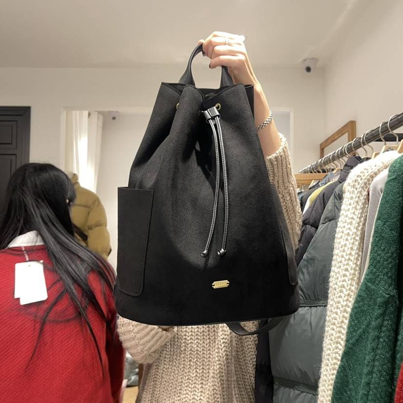 VENIR-A韓國直郵東大門代購女裝新品職業雙肩背包絨面革羊絨VENIR-a雙肩背包