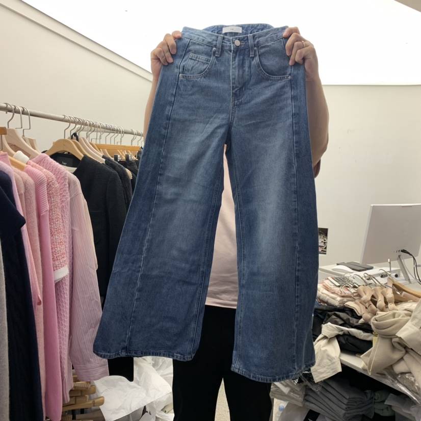 HER韓國直郵東大門實拍女裝新款時尚休閑人氣推薦職業牛仔褲HER牛仔褲