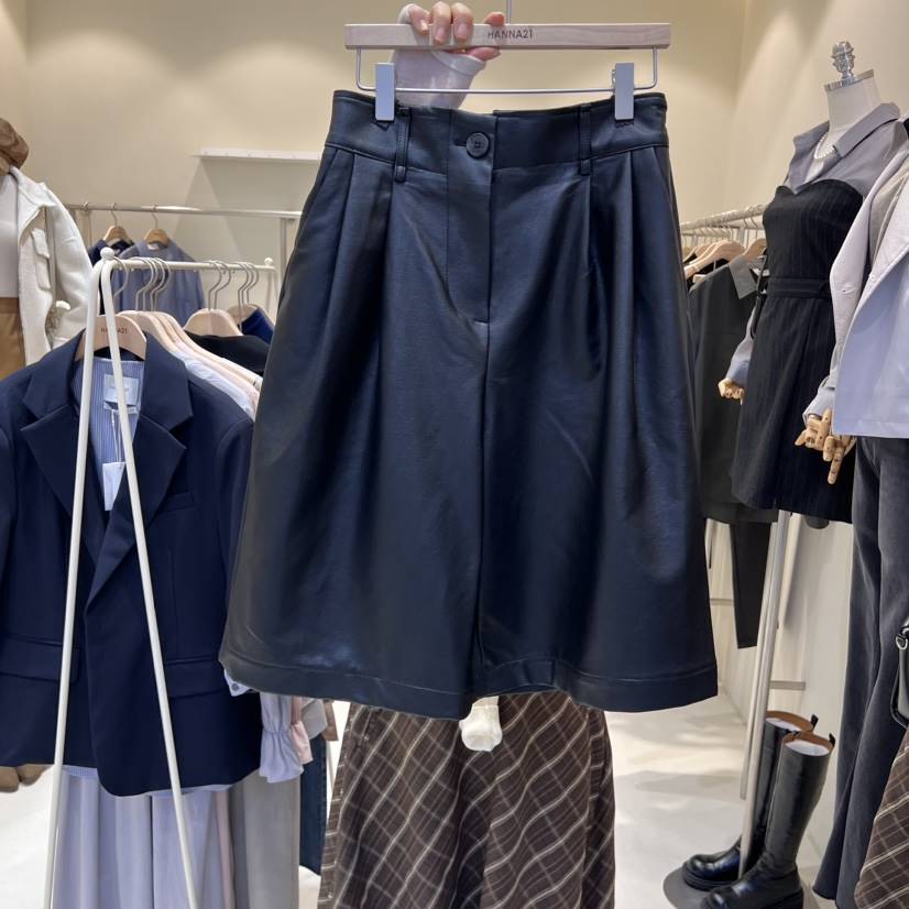 HANNA21直郵韓國代購女裝新品推薦休閑人氣職業時尚短褲皮革HANNA21短褲