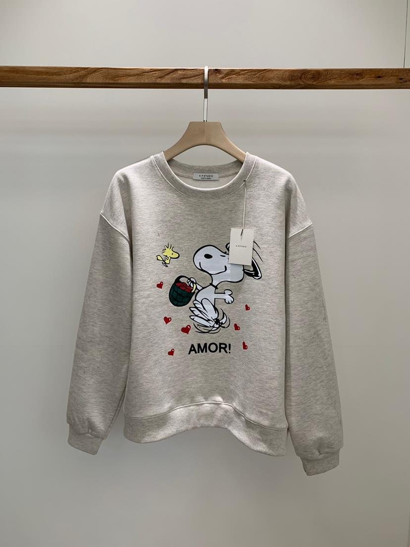 A P-STUDIO韓國直郵東大門實拍女裝新品人氣職業衛衣史努比A P-STUDIO衛衣