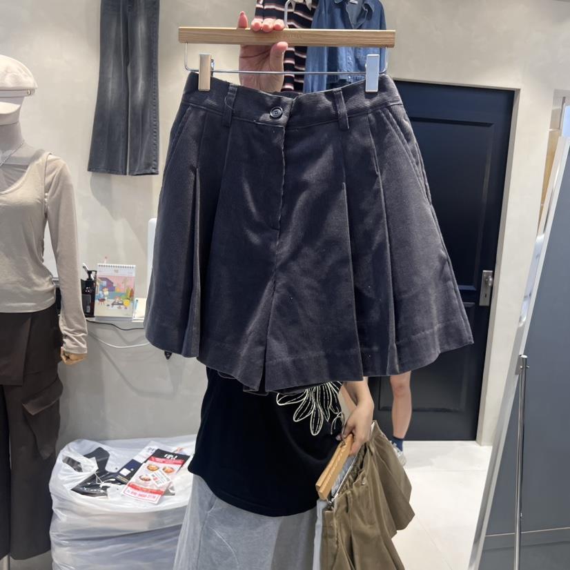 ILLO韓國直郵東大門代購女裝新品職業推薦人氣休閑真品短褲MILLIMETER短褲